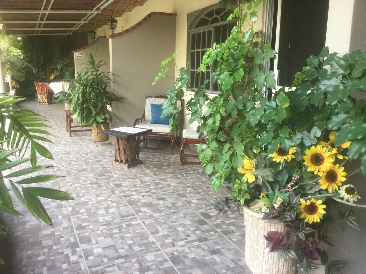 مبيت وإفطار آجيجيك Casa De La Abuela المظهر الخارجي الصورة