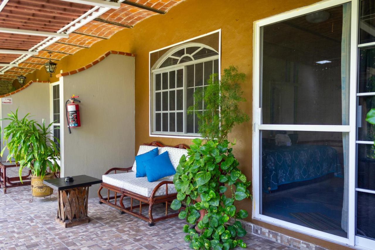 مبيت وإفطار آجيجيك Casa De La Abuela المظهر الخارجي الصورة